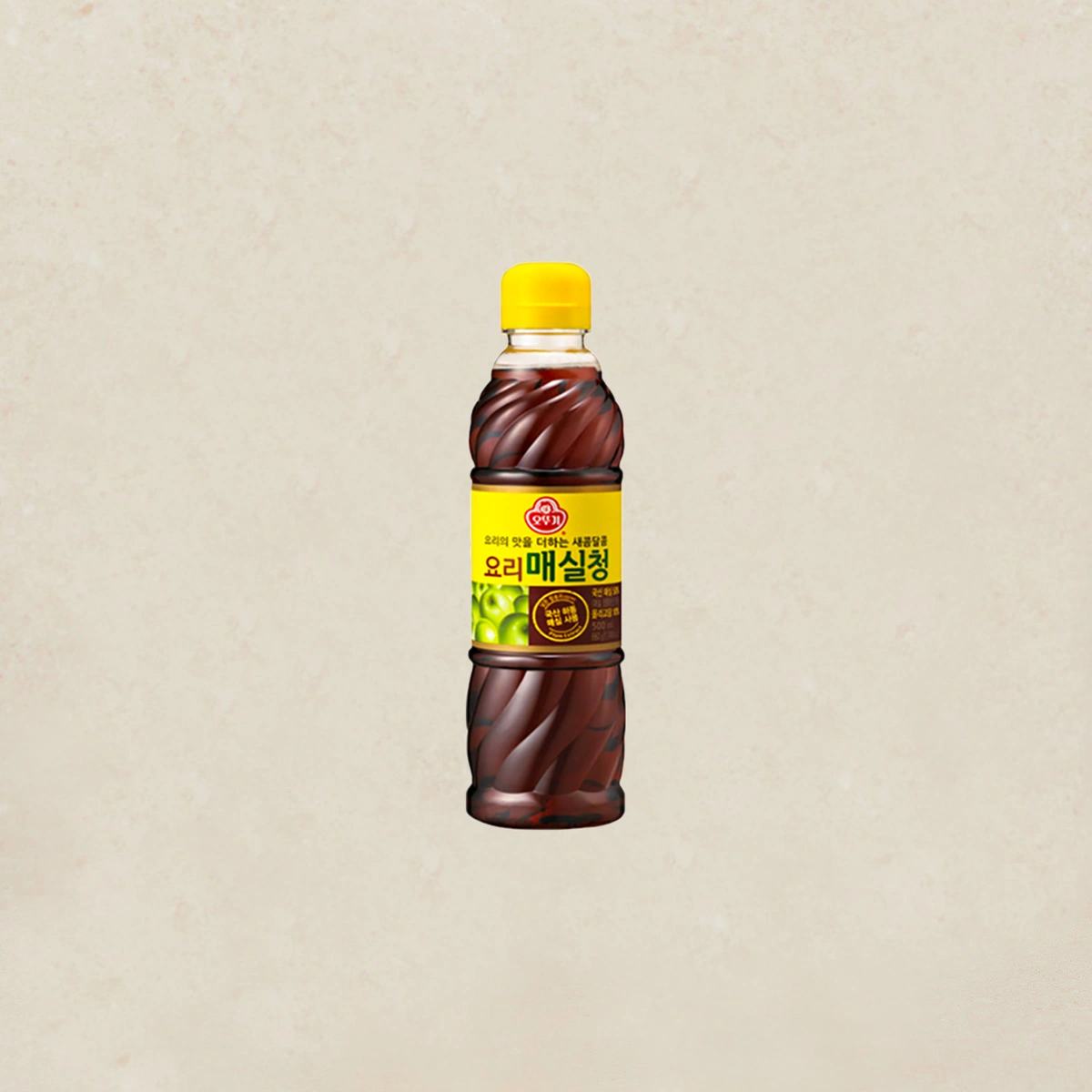 OTTOGI Plum Syrup 매실청 660g Bottle of Korean plum syrup with a bright yellow cap, centered on a neutral background.